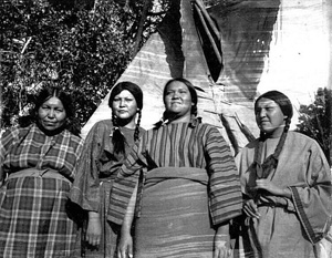 crows women and tipi